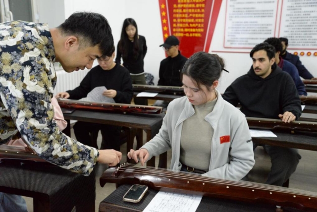 image-20251212082418-3